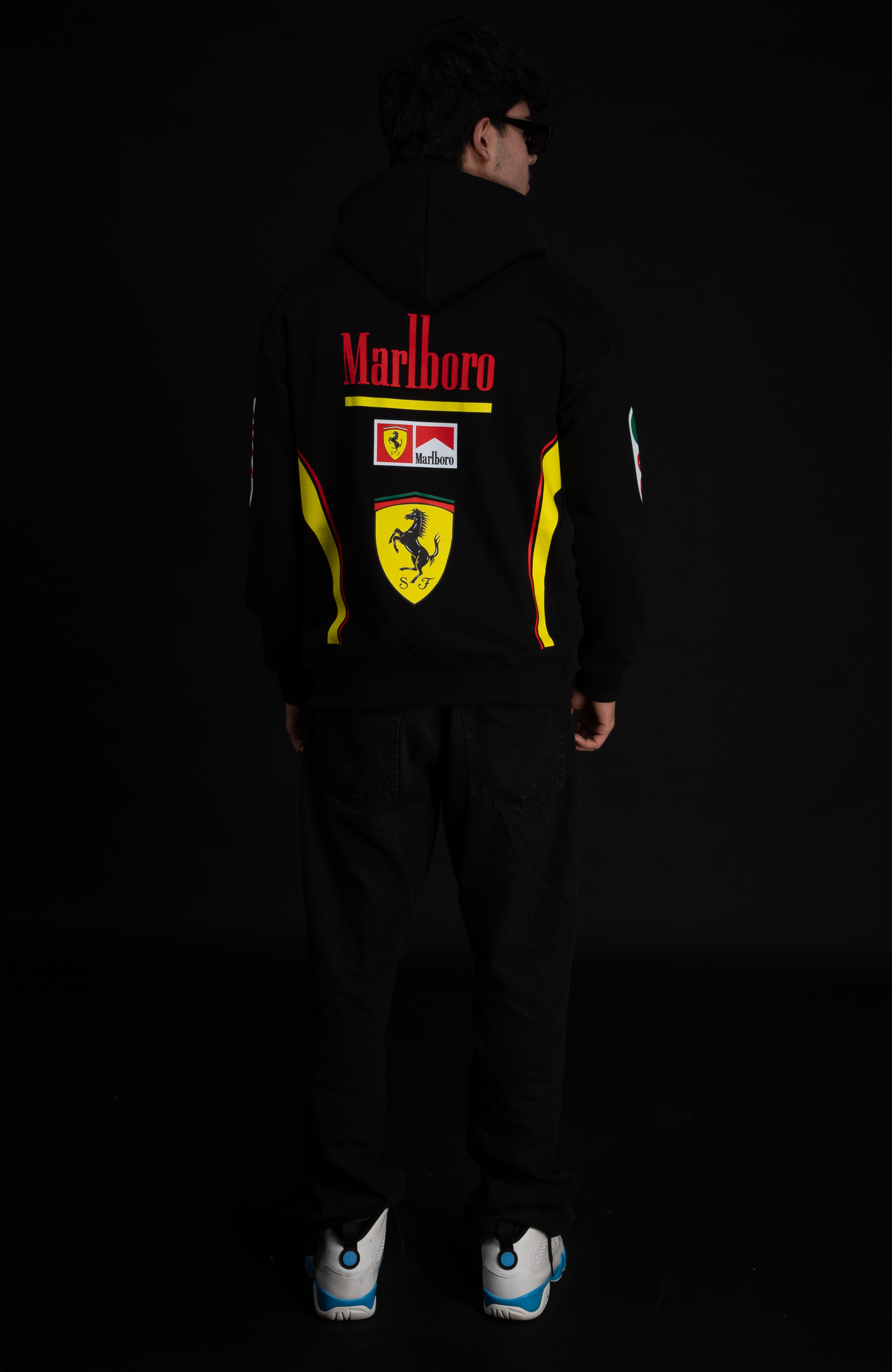 VINTAGE FERRARI HOODIE