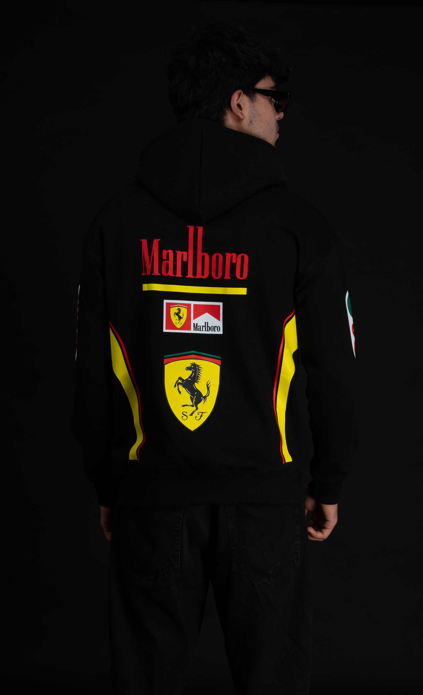 VINTAGE FERRARI HOODIE